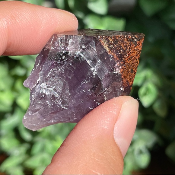 Thunder Bay Amethyst Tip | Amethyst with Hematite - Picture 14 of 15